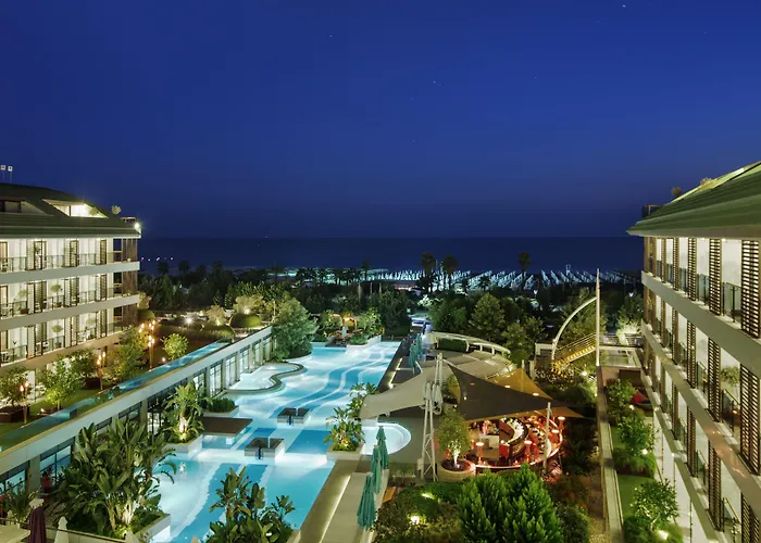 Semesteranläggning (resort) Blue Only Adult 16 5*