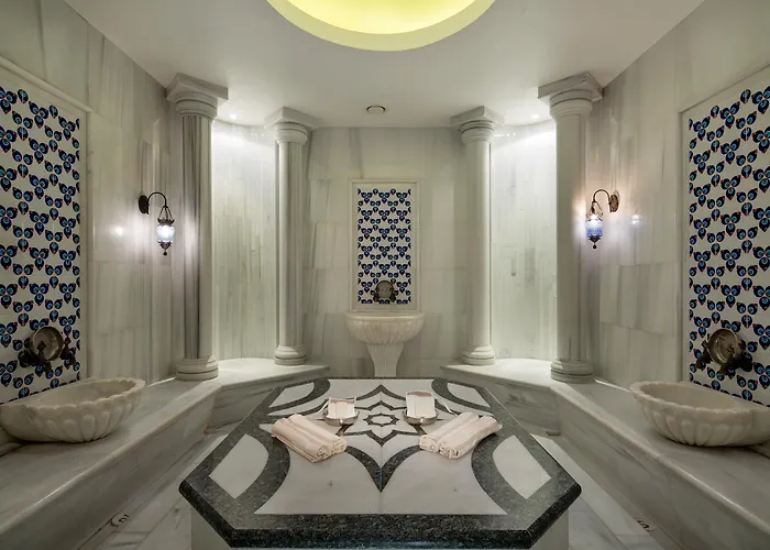 Resort Blue Only Adult 16 Side