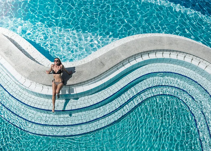 Resort Blue Only Adult 16