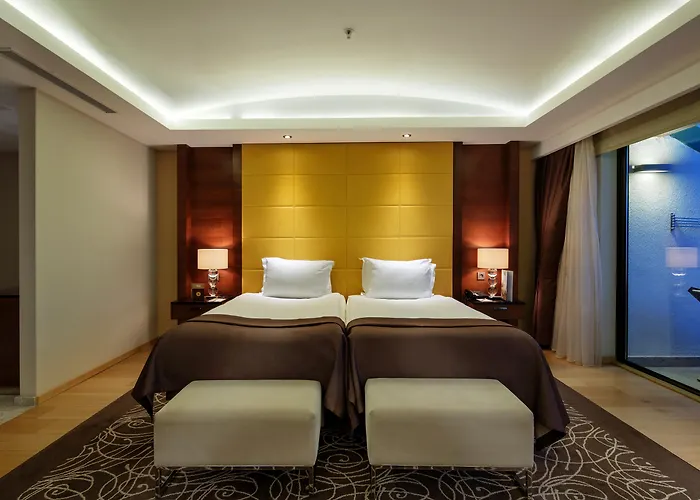 Blue Only Adult 16 Сиде